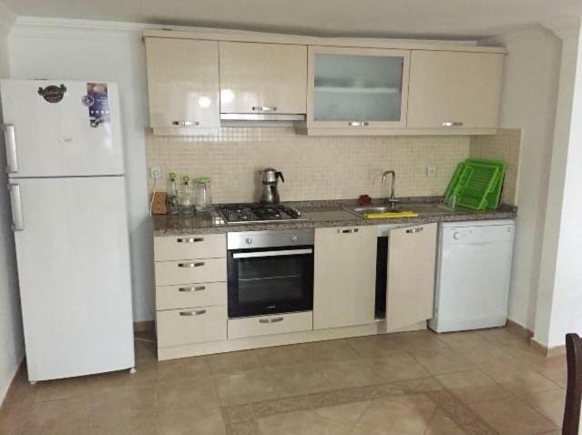 Antiphellos Apartments Kas Bagian luar foto