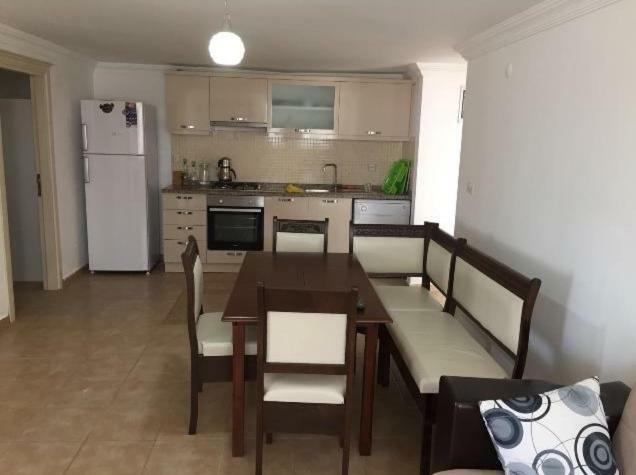 Antiphellos Apartments Kas Bagian luar foto